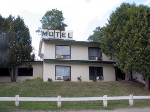 Motel Crystal Harbour Resort